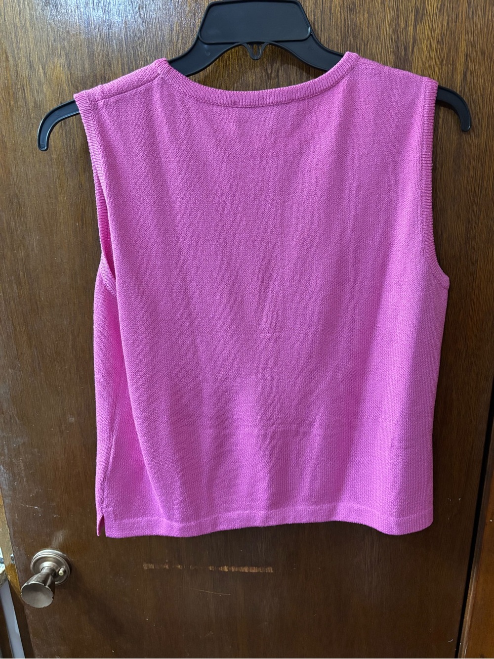 St. John Sport rounded crew Neck Sleeveless  pink Sweater - Picture 2 of 4